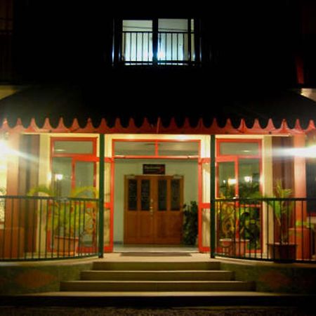 Hotel Elisa Apia Bagian luar foto