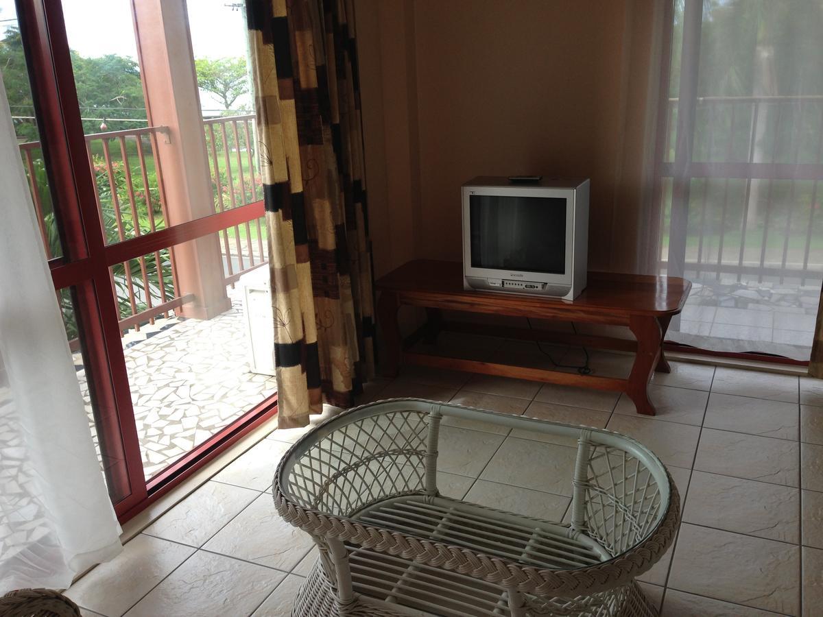 Hotel Elisa Apia Bagian luar foto