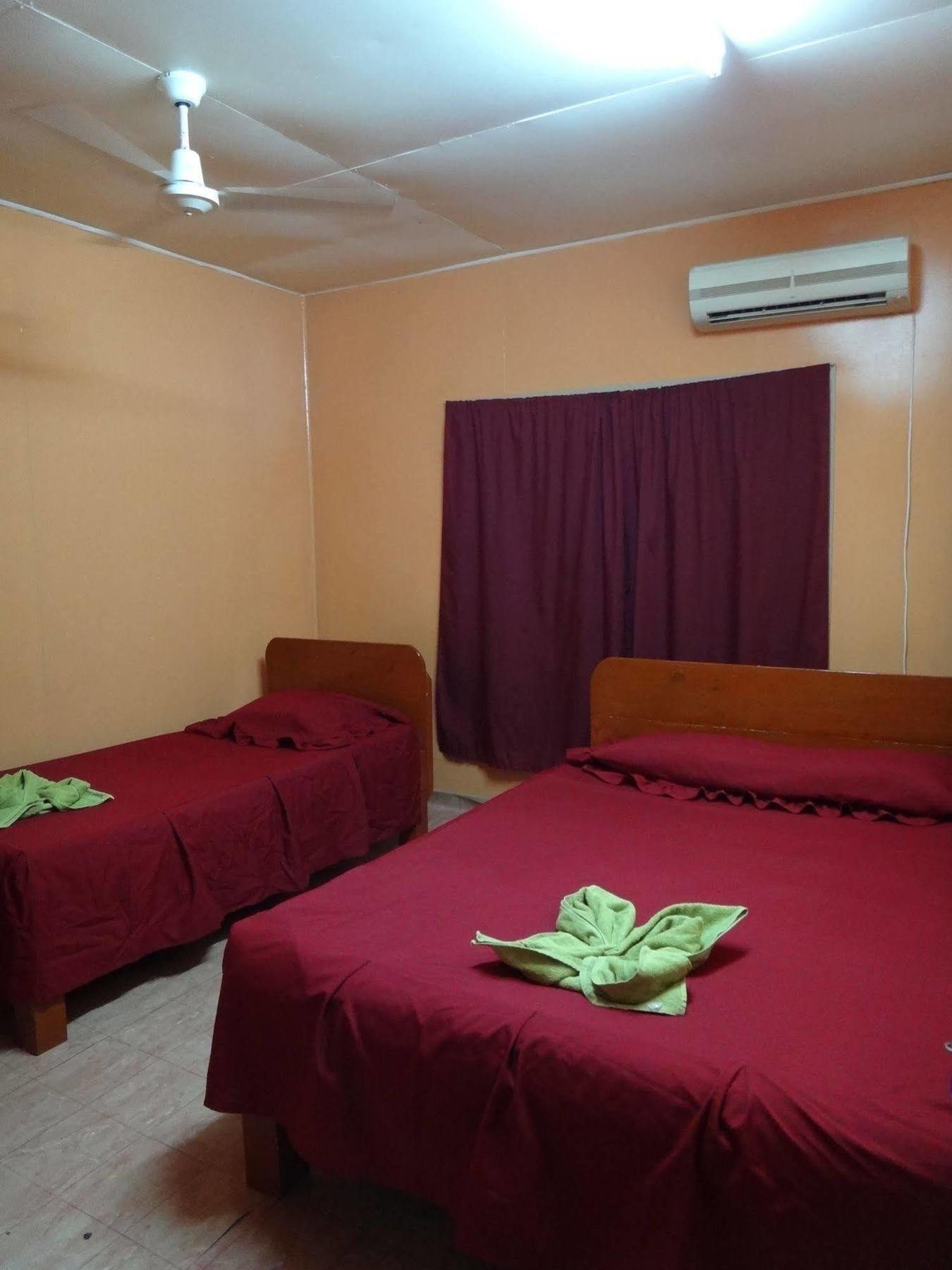 Hotel Elisa Apia Bagian luar foto